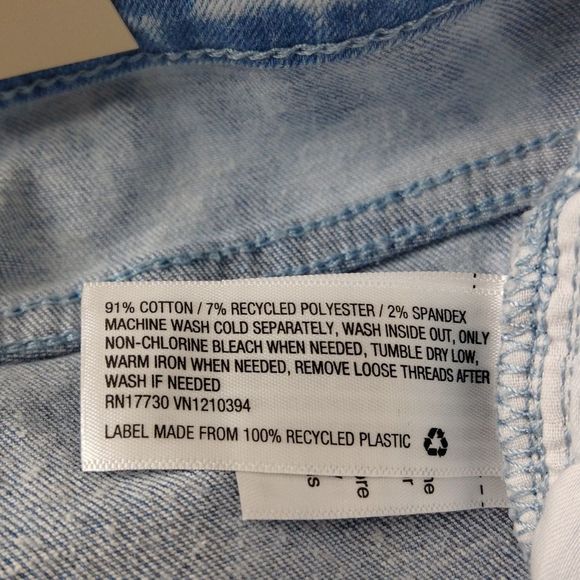 Universal Thread High Rise Acid Wash Frayed Hem Denim Shorts New Size 4 - Picture 9 of 11